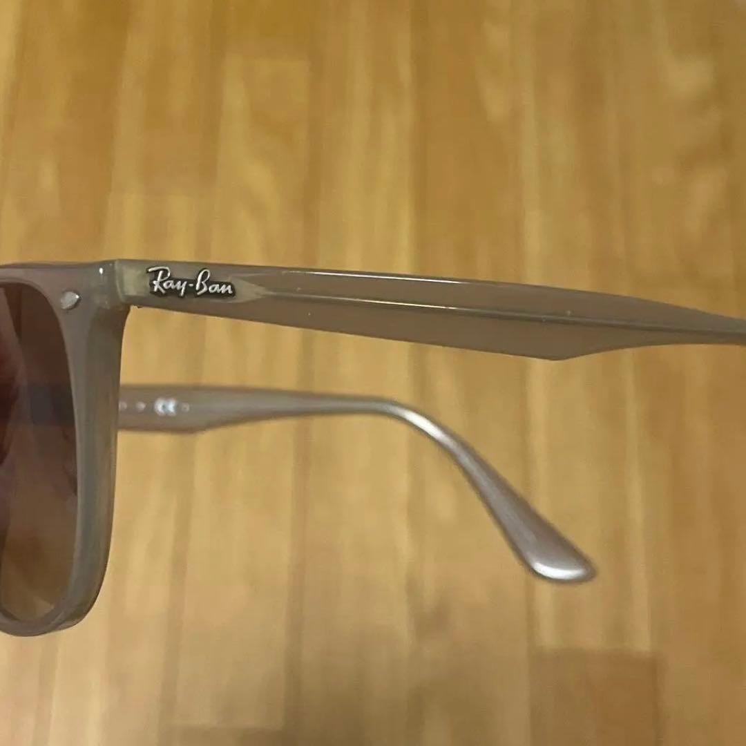 Ray-Ban ベージュ サングラス ケース付き
